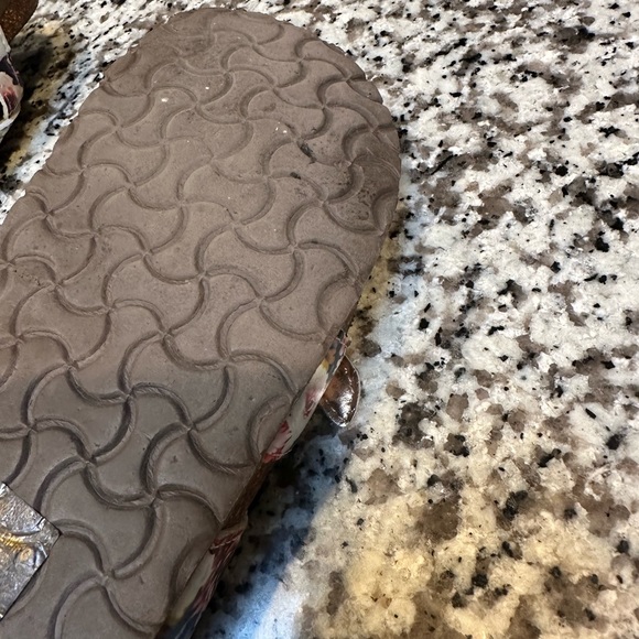 Madden Girl Floral Sandals - Picture 10 of 11